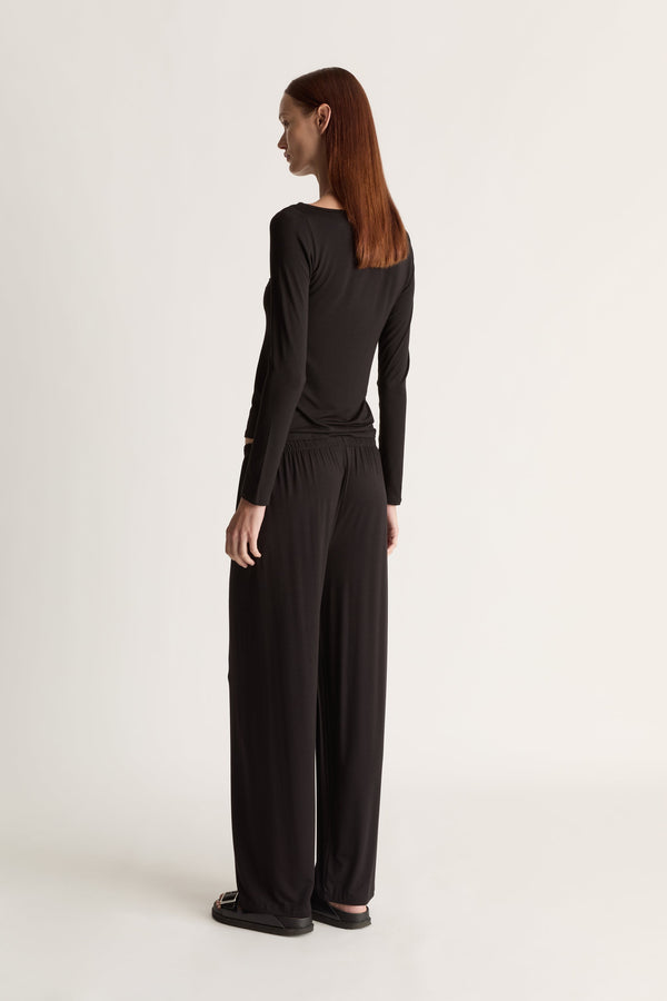 Bateau Long Sleeve in Black