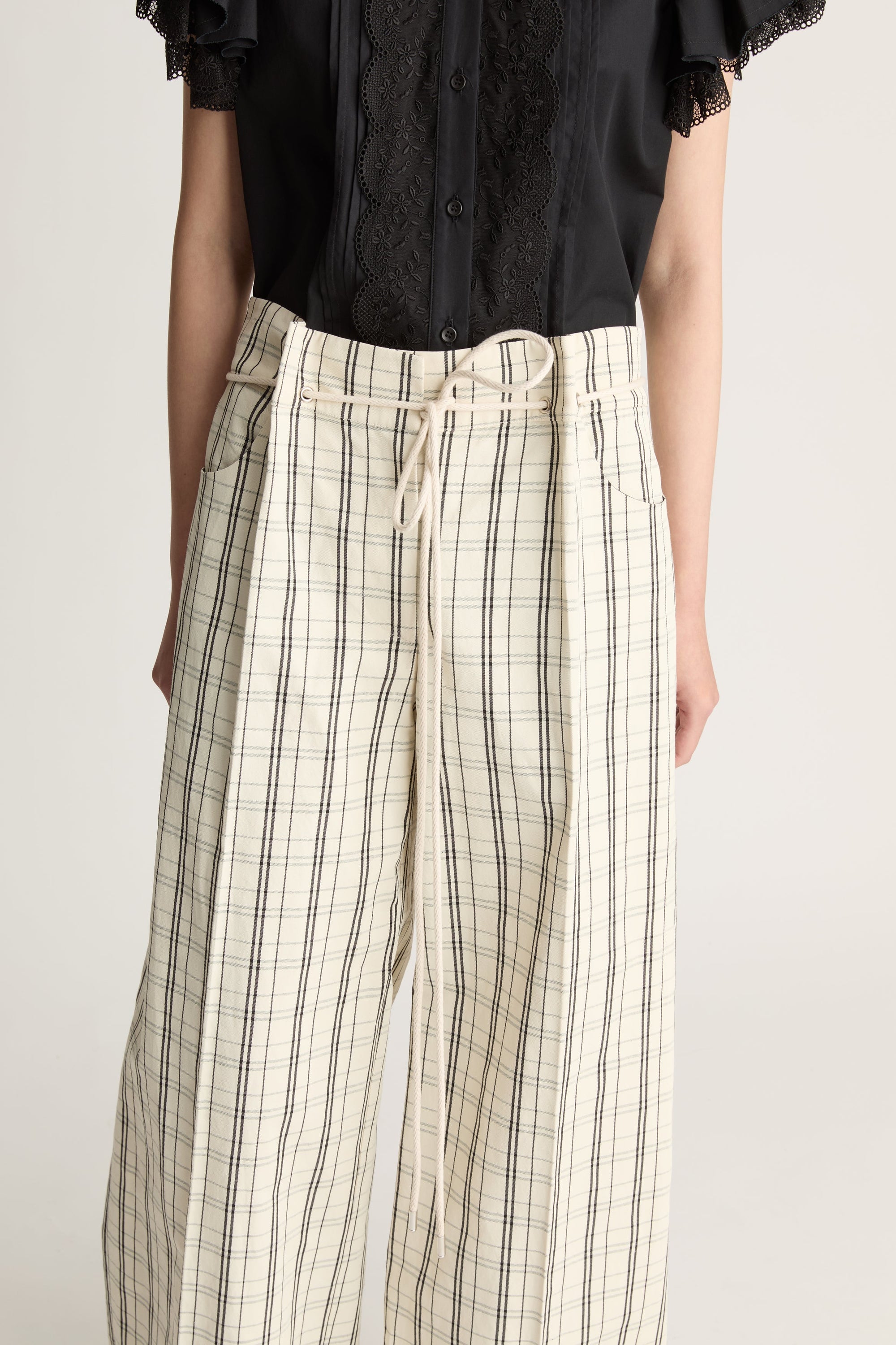Lewis Pant