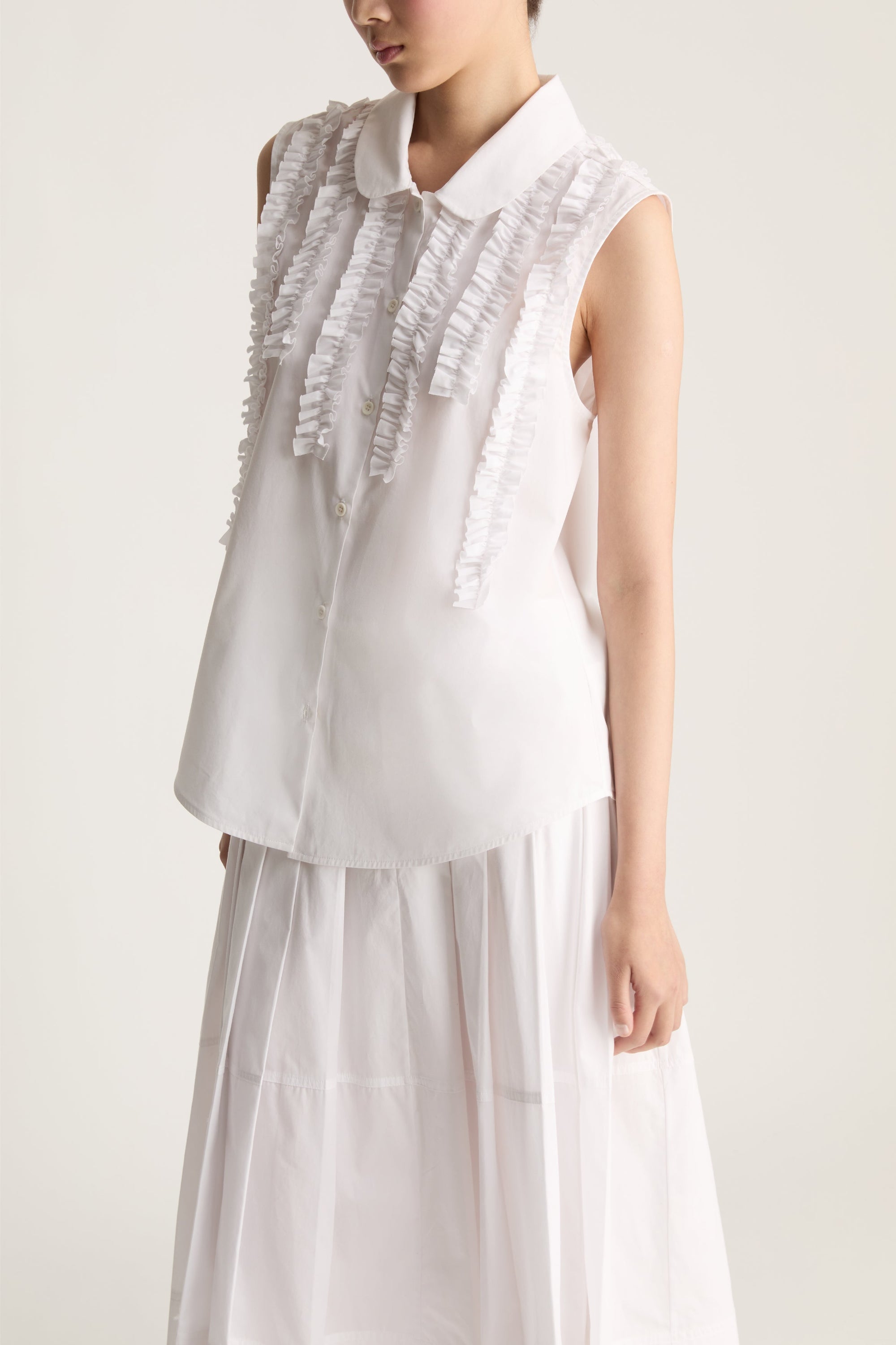 Charlotte Sleeveless Shirt