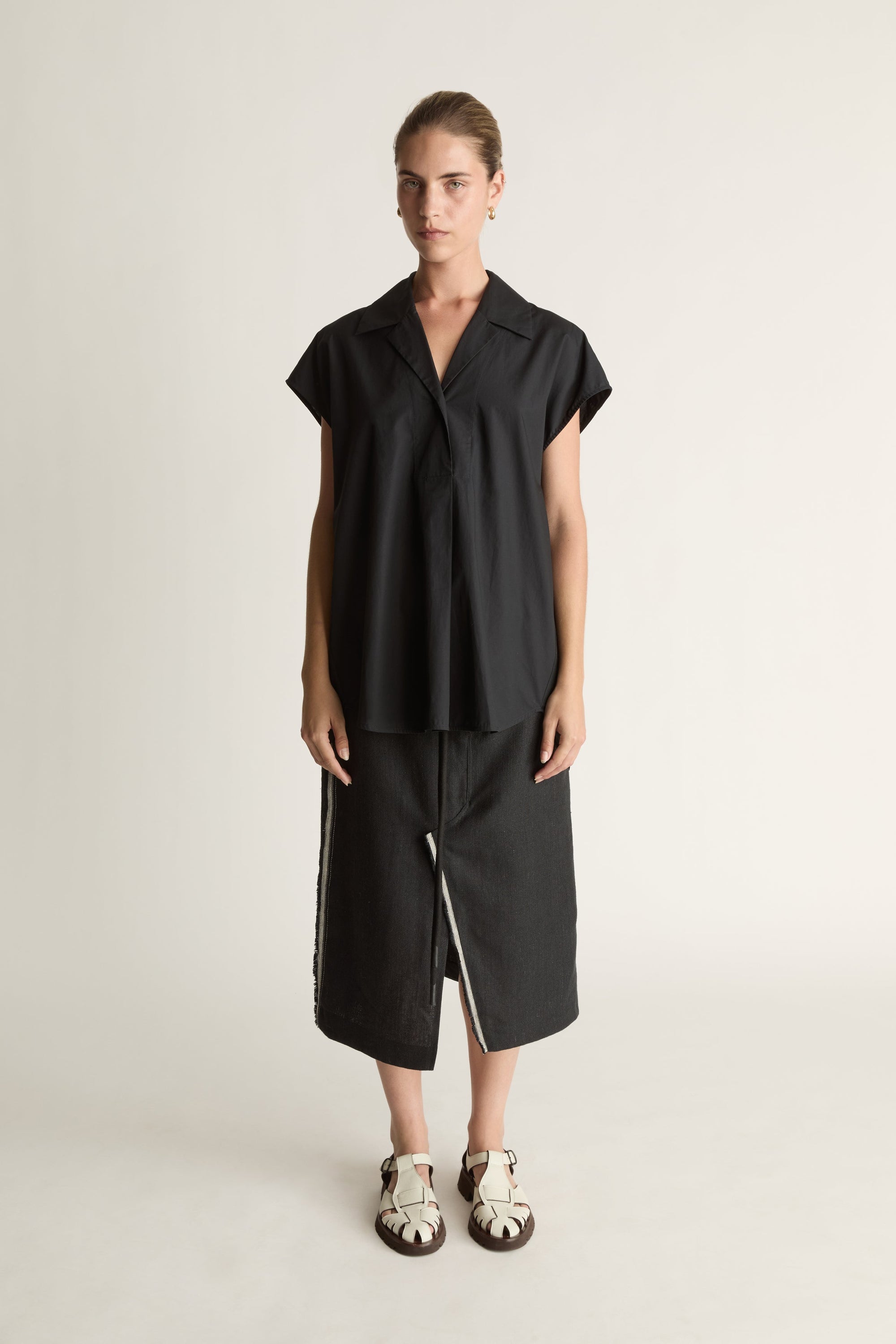 Emilie Sleeveless Shirt