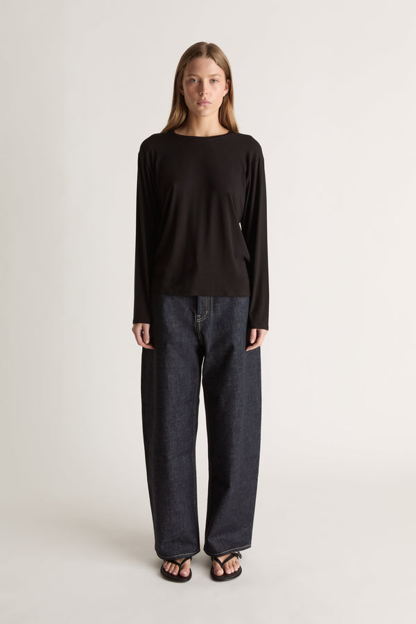 Relaxed Long Sleeve in Black