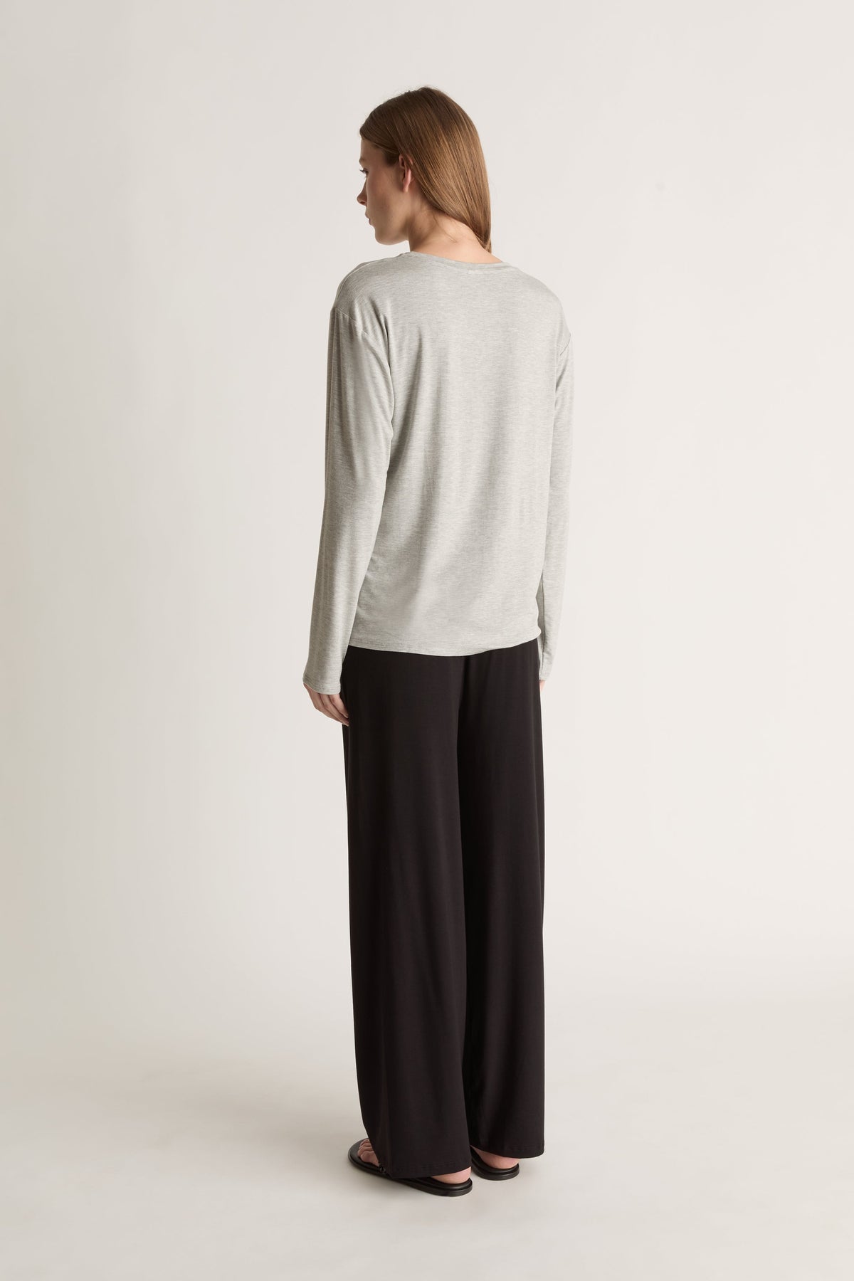 Relaxed Long Sleeve in Dove