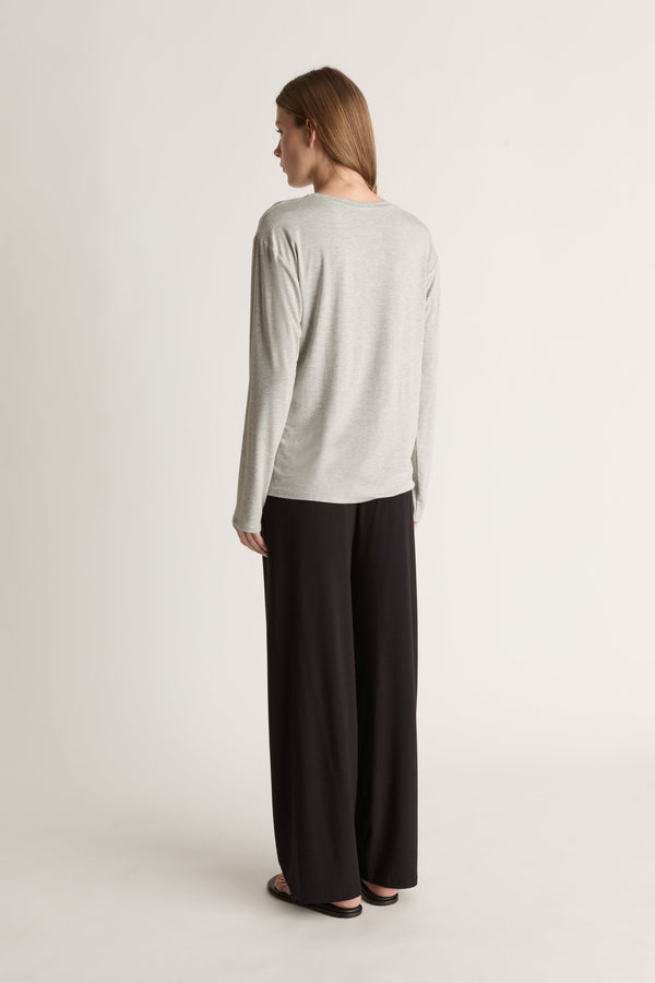 Relaxed Long Sleeve in Dove