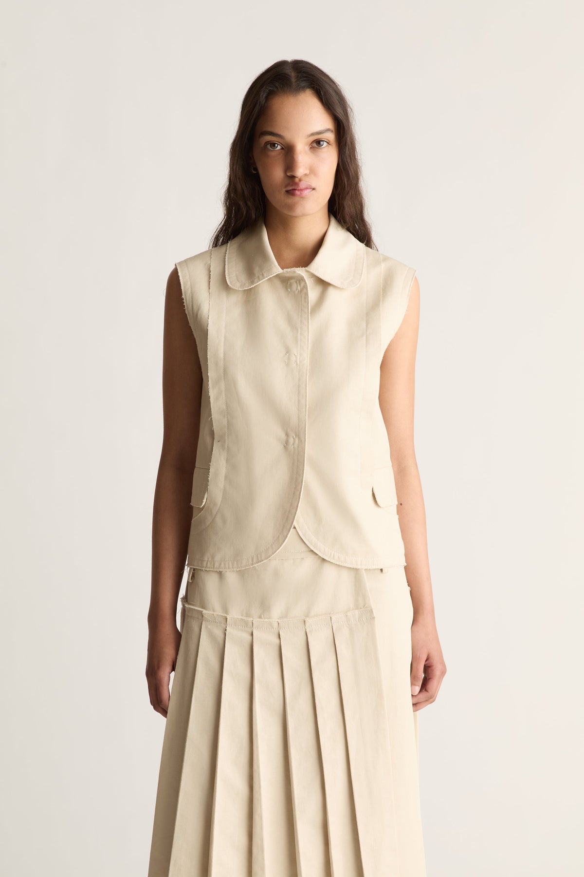 Nya Vest