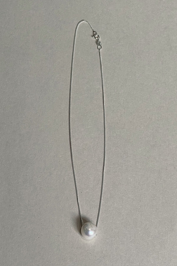 Small Perlita Necklace